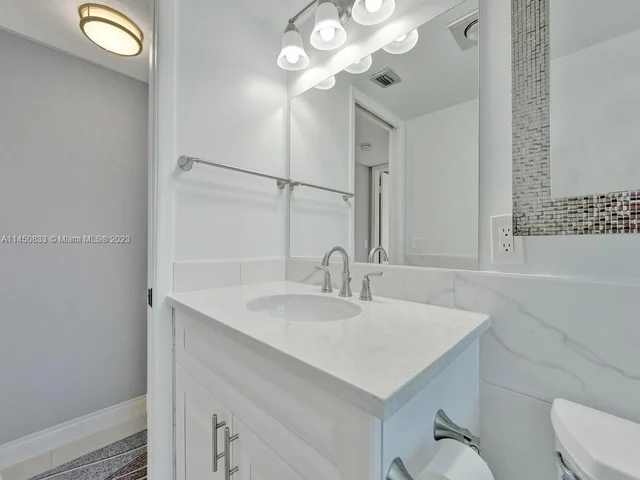 1001 Lincoln A # 1001, Boca Raton FL 33434