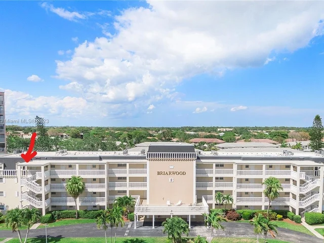 3535 Broken Woods Dr # 401, Coral Springs FL 33065