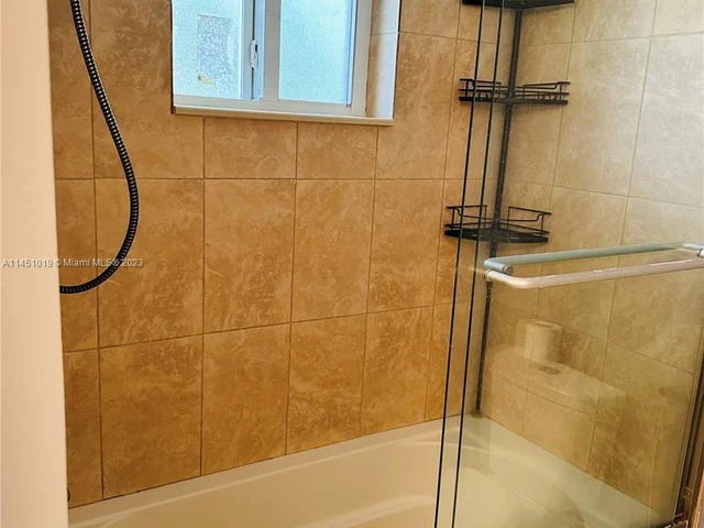 1170 NE 191st St # 26, Miami FL 33179