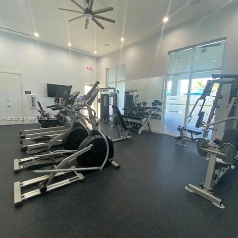 2669 SE 10th St, Homestead FL 33035