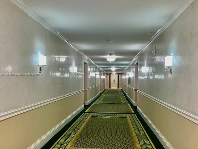 1121 Crandon Blvd # E306, Key Biscayne FL 33149