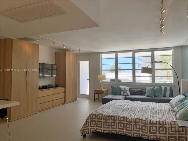 100 Lincoln Rd # 440, Miami Beach FL 33139