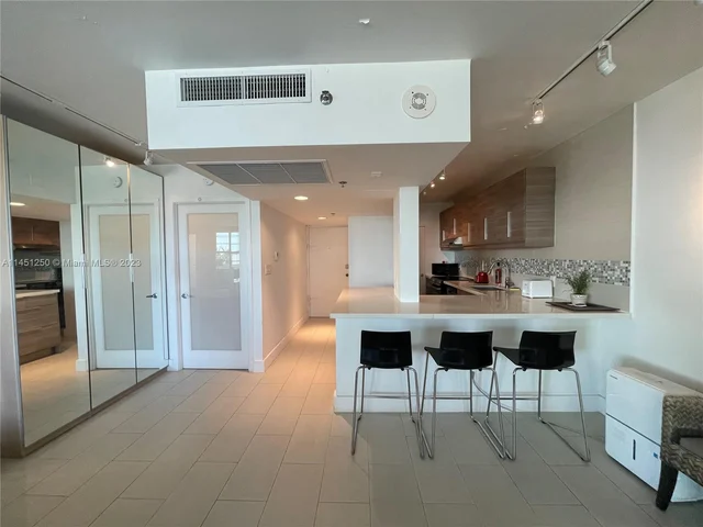 100 Lincoln Rd # 440, Miami Beach FL 33139