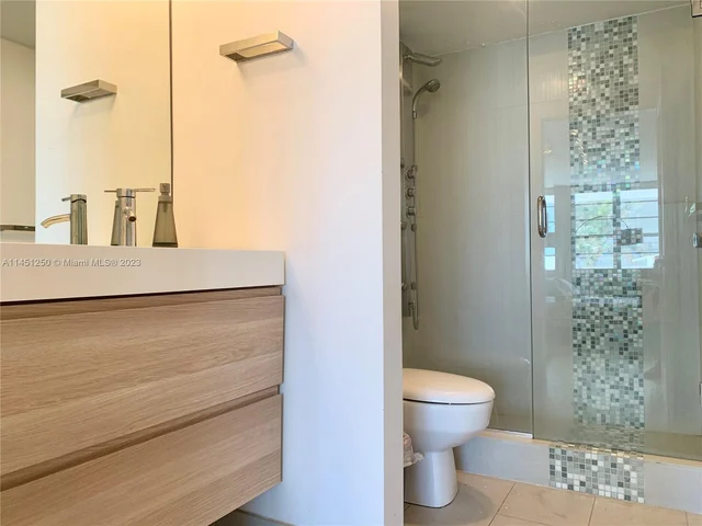 100 Lincoln Rd # 440, Miami Beach FL 33139