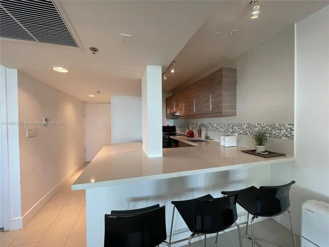 100 Lincoln Rd # 440, Miami Beach FL 33139