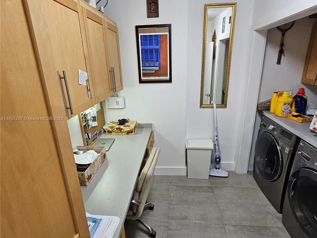 1204 Placetas Ave, Coral Gables FL 33146