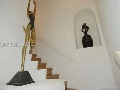 949 Harbor View N, Hollywood FL 33019