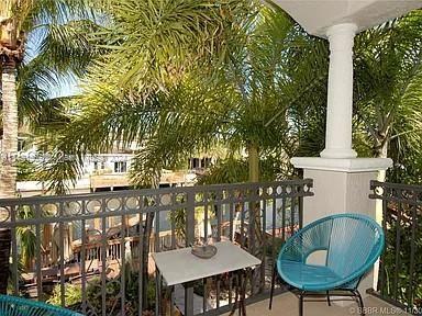 949 Harbor View N, Hollywood FL 33019