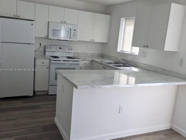 219 SW 6th Ln, Florida City FL 33034