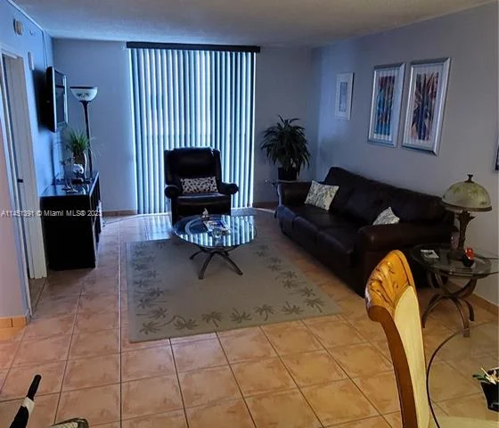 6969 Collins Ave # 503, Miami Beach FL 33141