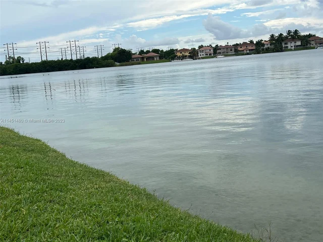 14301 SW 130th ave, Miami FL 33186