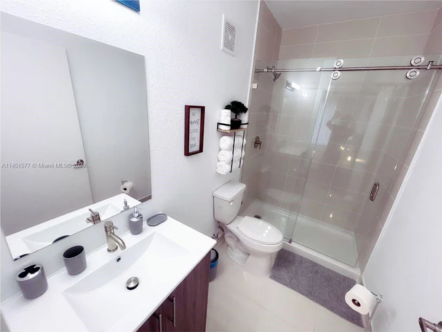 221 NW 12th Ct # 221, Florida City FL 33034