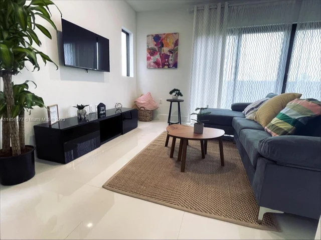 221 NW 12th Ct # 221, Florida City FL 33034