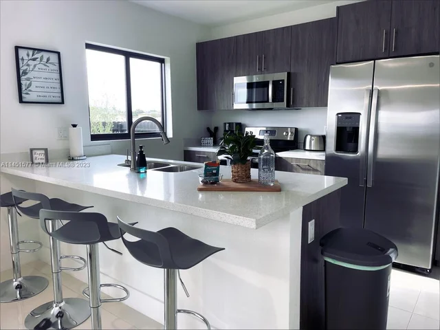 221 NW 12th Ct # 221, Florida City FL 33034