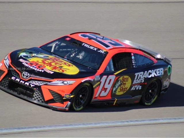 221 NW 12th Ct # 221, Florida City FL 33034