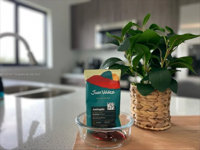 221 NW 12th Ct # 221, Florida City FL 33034