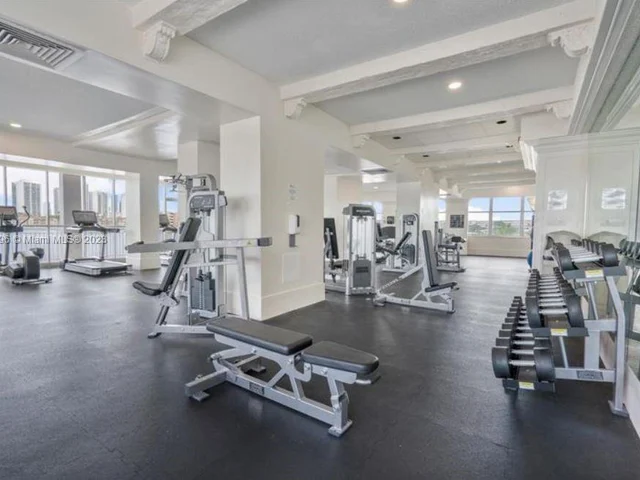 18031 Biscayne Blvd # 1401, Aventura FL 33160