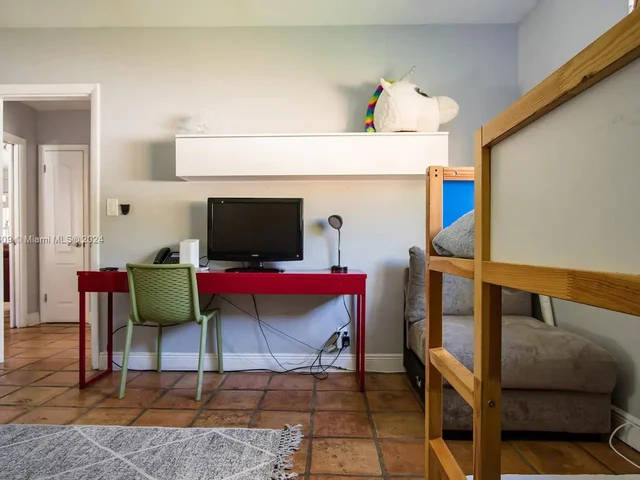 3467 Fillmore St, Hollywood FL 33021