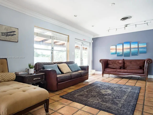 3467 Fillmore St, Hollywood FL 33021