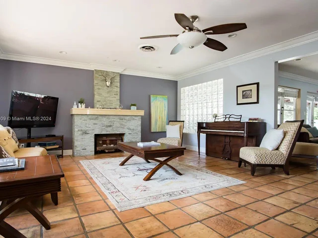 3467 Fillmore St, Hollywood FL 33021