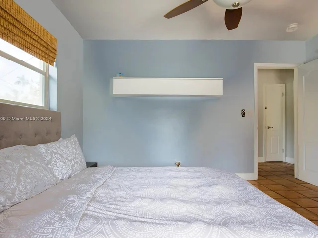 3467 Fillmore St, Hollywood FL 33021