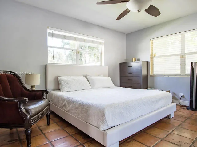 3467 Fillmore St, Hollywood FL 33021