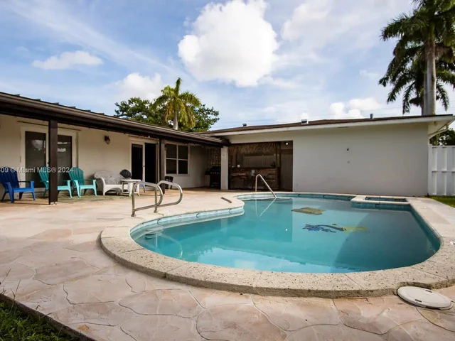 3467 Fillmore St, Hollywood FL 33021