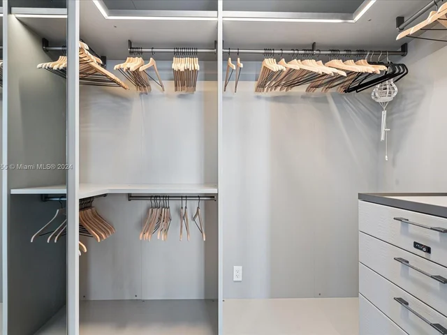 15701 Collins Ave # 4401, Sunny Isles Beach FL 33160