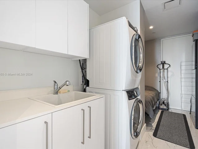 15701 Collins Ave # 4401, Sunny Isles Beach FL 33160