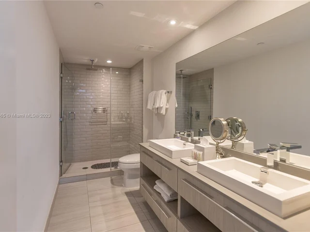 4010 S Ocean Dr # T3504, Hollywood FL 33019