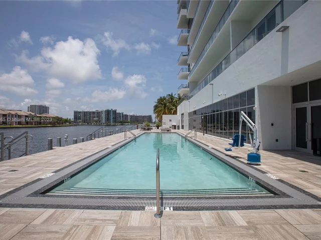 4010 S Ocean Dr # T3504, Hollywood FL 33019