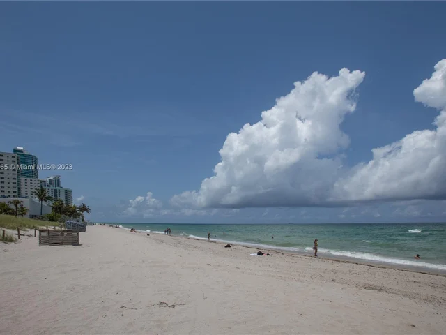 4010 S Ocean Dr # T3504, Hollywood FL 33019
