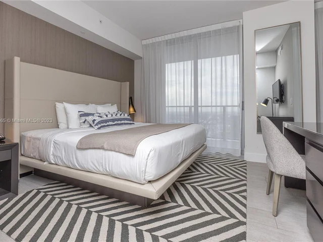 4010 S Ocean Dr # T3504, Hollywood FL 33019