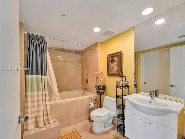 1830 S Ocean Dr # 5107, Hallandale Beach FL 33009