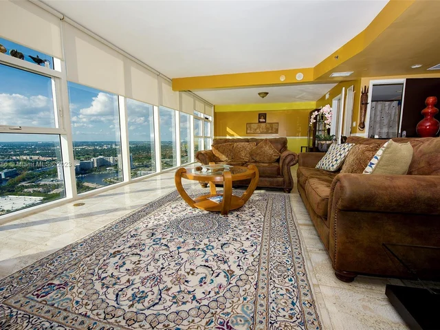 1830 S Ocean Dr # 5107, Hallandale Beach FL 33009