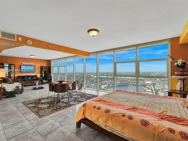 1830 S Ocean Dr # 5107, Hallandale Beach FL 33009