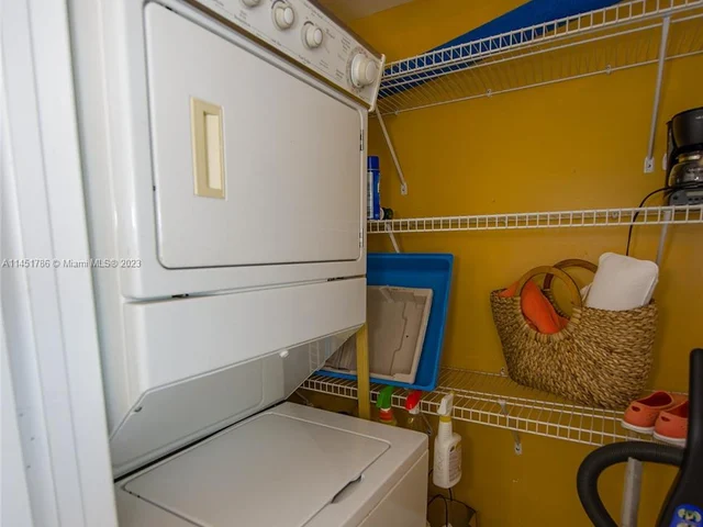 1830 S Ocean Dr # 5107, Hallandale Beach FL 33009