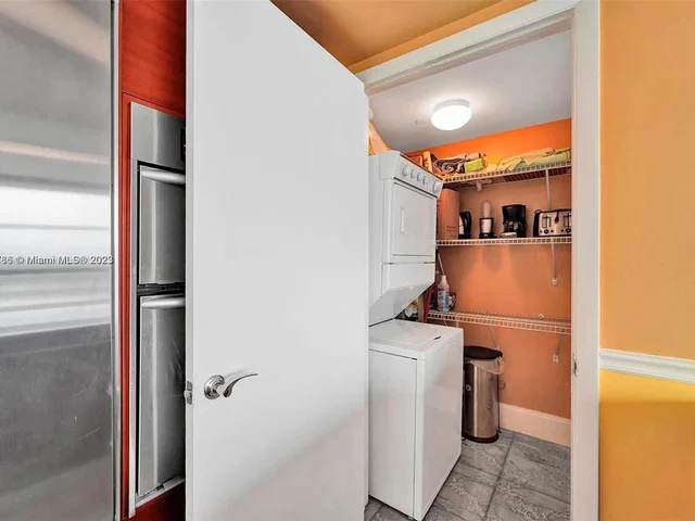 1830 S Ocean Dr # 5107, Hallandale Beach FL 33009