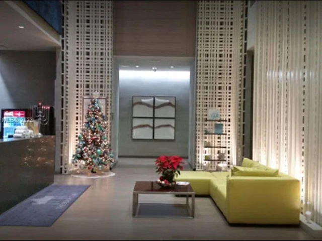 1830 S Ocean Dr # 5107, Hallandale Beach FL 33009