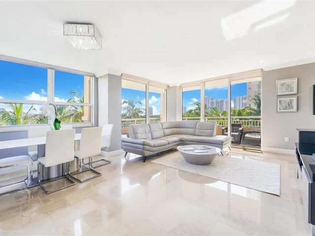 19501 W Country Club Dr # 403, Aventura FL 33180