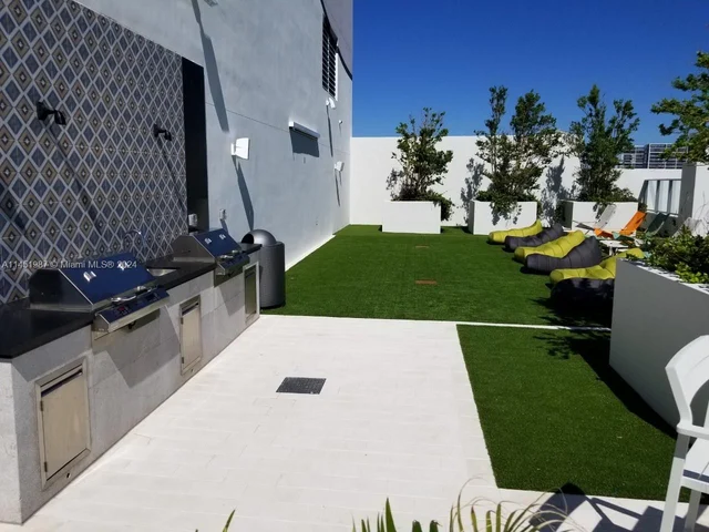 1010 Brickell Ave # 3205, Miami FL 33131