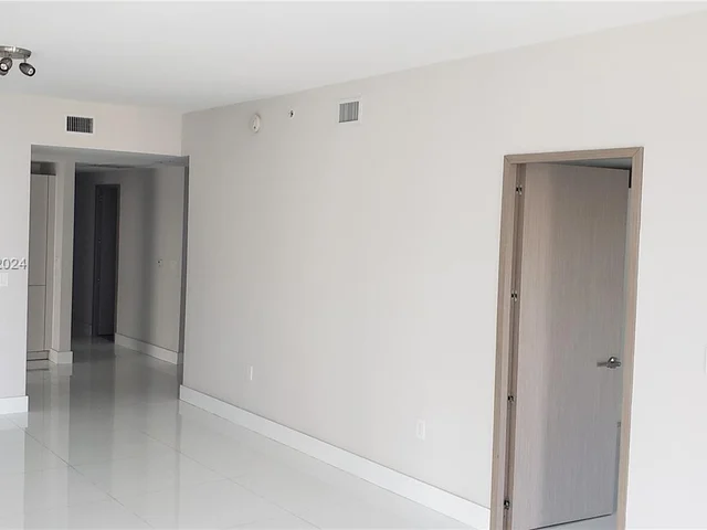 1010 Brickell Ave # 3205, Miami FL 33131