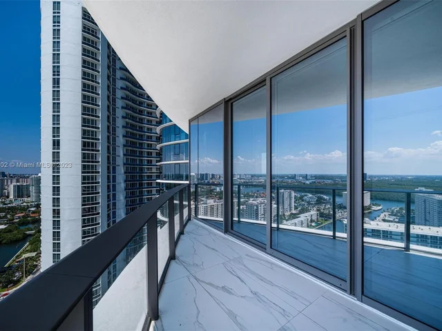 15701 Collins Ave # 2905, Sunny Isles Beach FL 33160