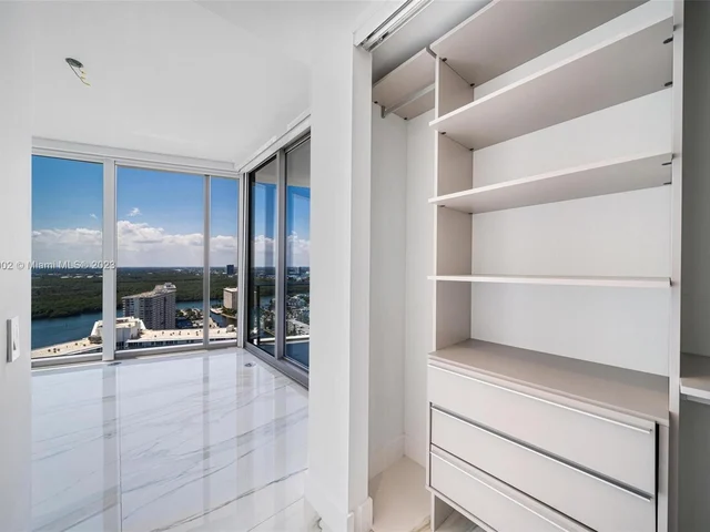 15701 Collins Ave # 2905, Sunny Isles Beach FL 33160