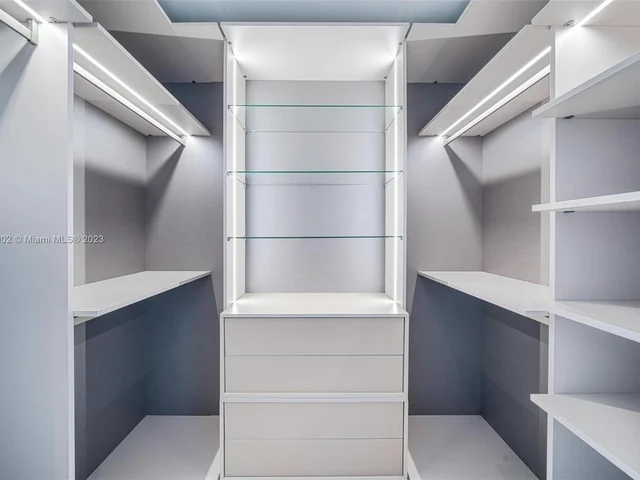 15701 Collins Ave # 2905, Sunny Isles Beach FL 33160