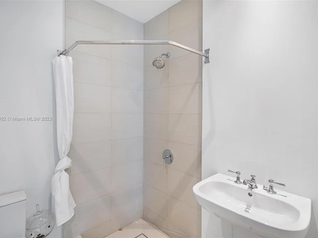 15701 Collins Ave # 2905, Sunny Isles Beach FL 33160