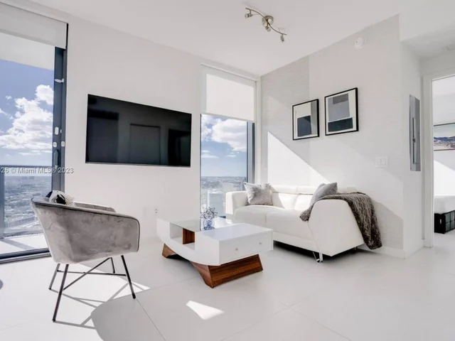 501 NE 31st St # 3709, Miami FL 33137