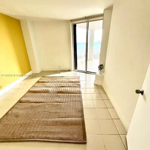 4000 Towerside Ter # 2212, Miami FL 33138