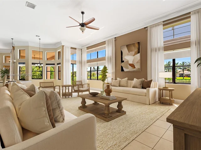 15016 SW 35th St, Davie FL 33331