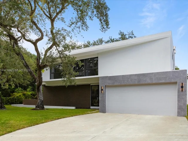 2935 Riverland Rd, Fort Lauderdale FL 33312